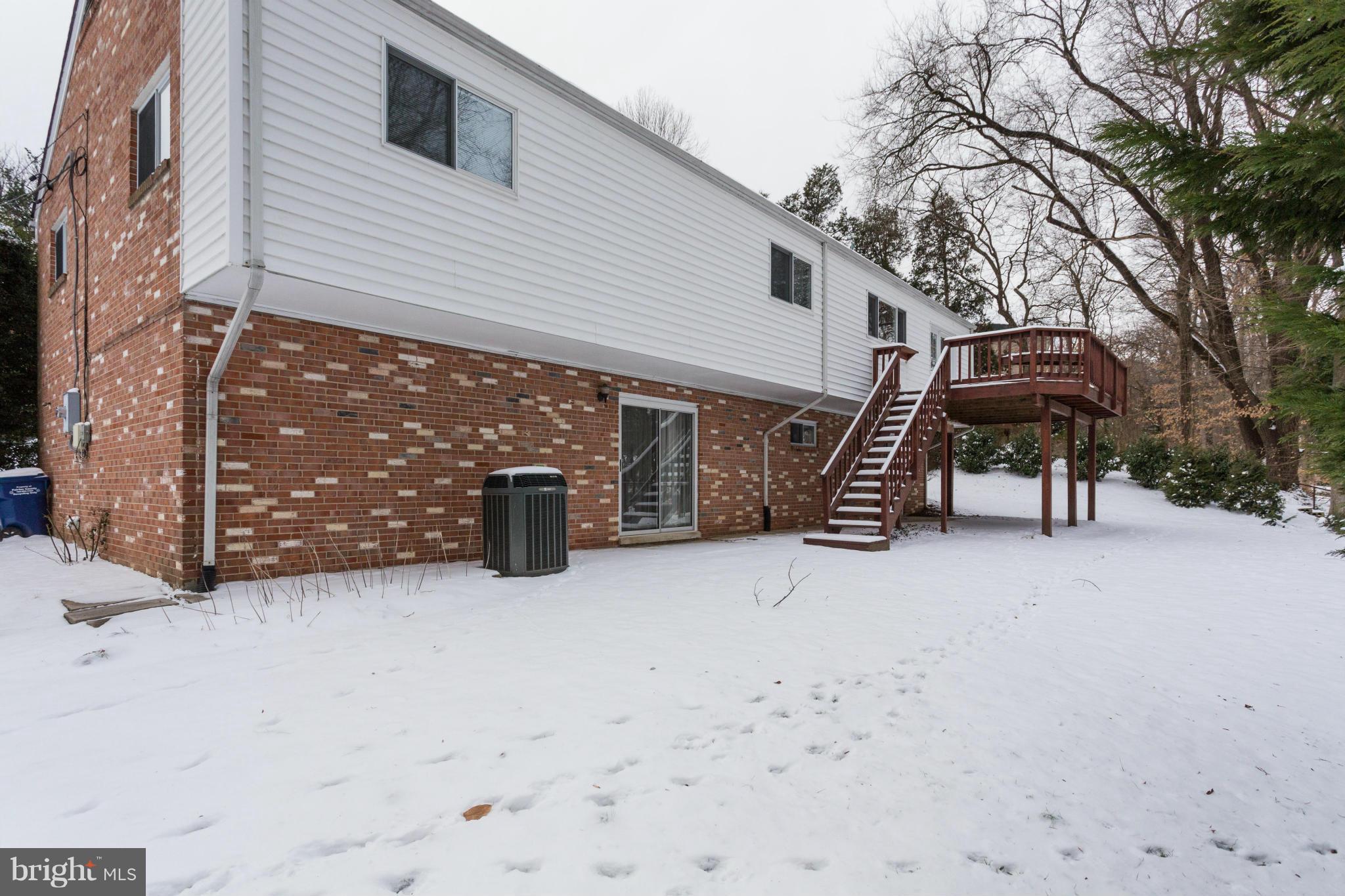 7200 Thrasher Road McLean, VA 22101 - Photo 19 of 19 Exterior (Rear)