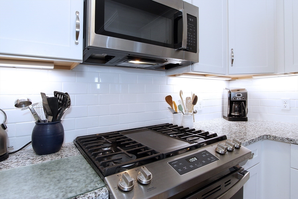 57 Long Point Road, Unit 208 Lakeville, MA 02347 - Photo 11 of 39