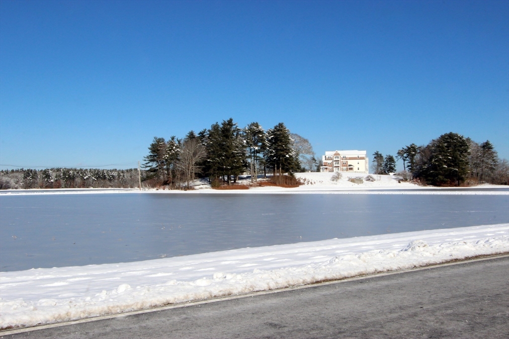 57 Long Point Road, Unit 208 Lakeville, MA 02347 - Photo 4 of 39