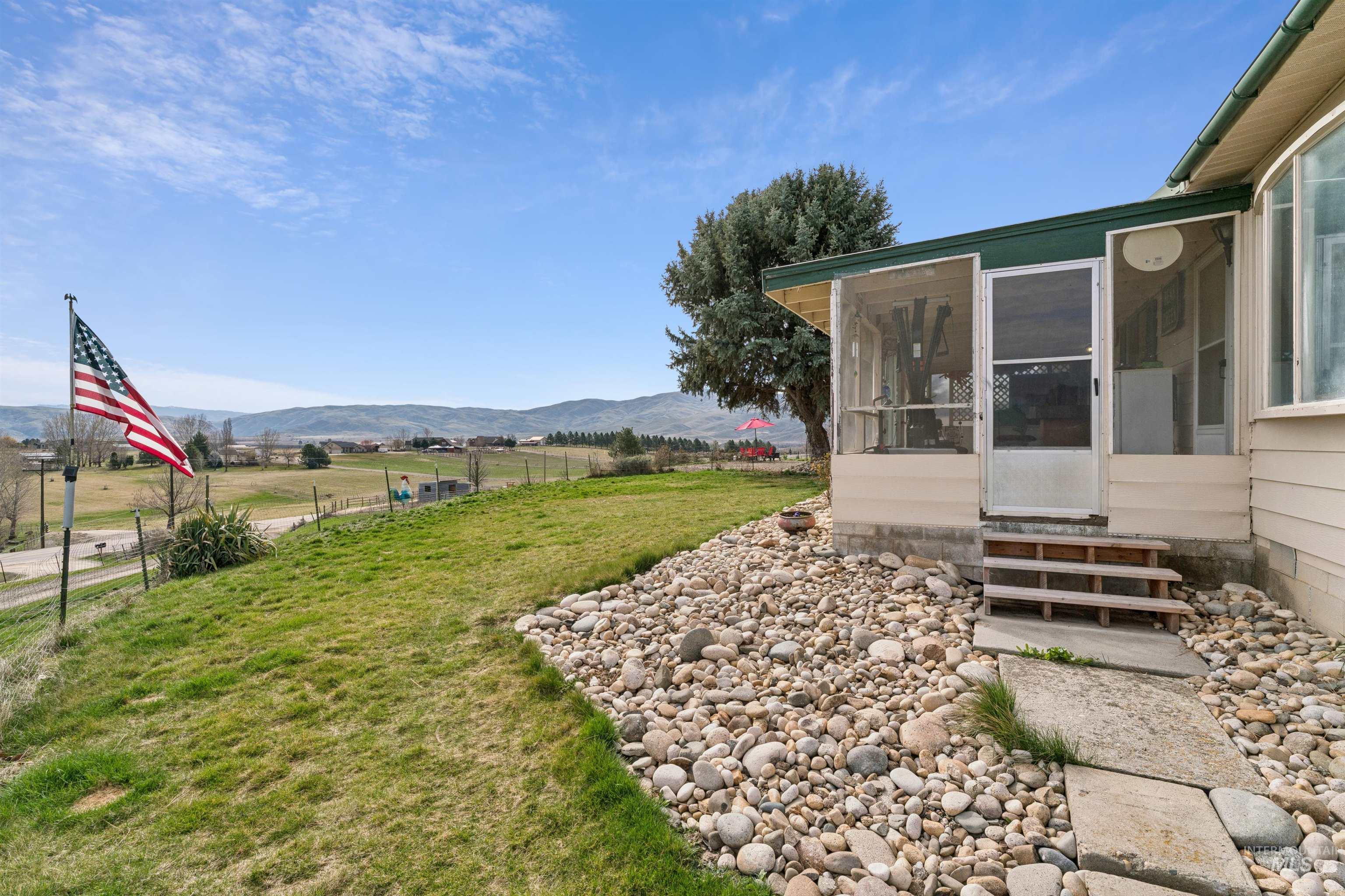 5315 Montour Road Emmett, ID 83617 - Photo 31 of 35