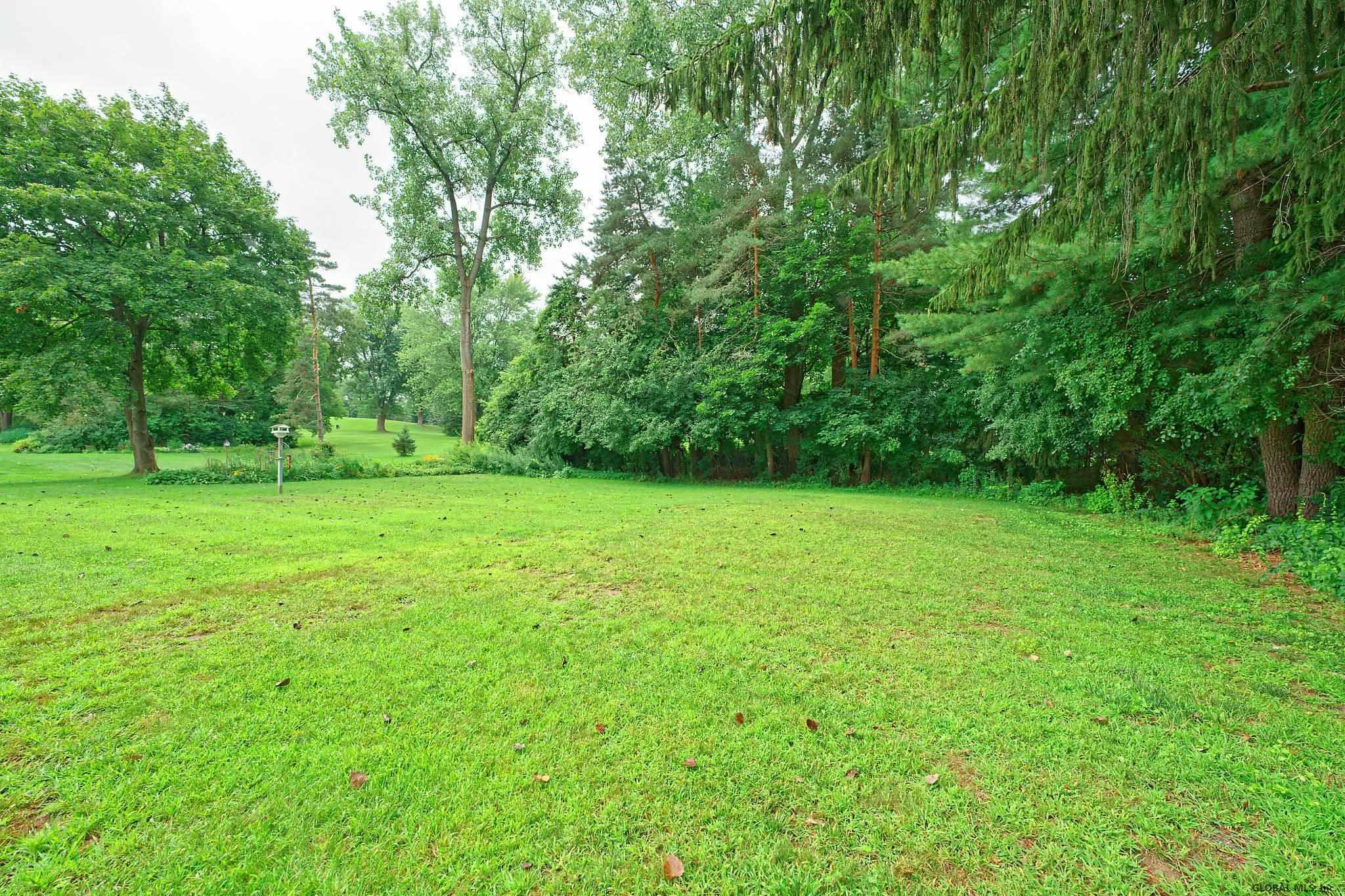 14 Vandenburg Lane Colonie, NY 12110 - Photo 32 of 38 Photo 32