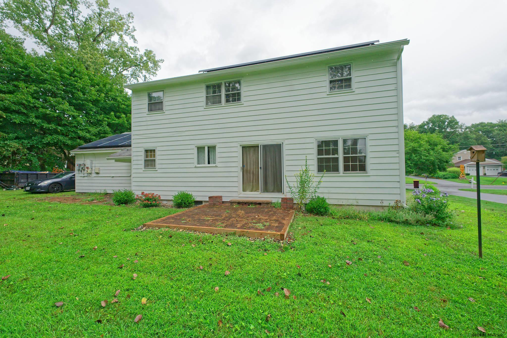 14 Vandenburg Lane Colonie, NY 12110 - Photo 35 of 38 Photo 35