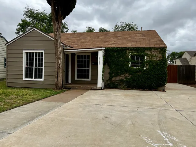 $205,000 | 2623 26th Street, Lubbock, TX 79410
