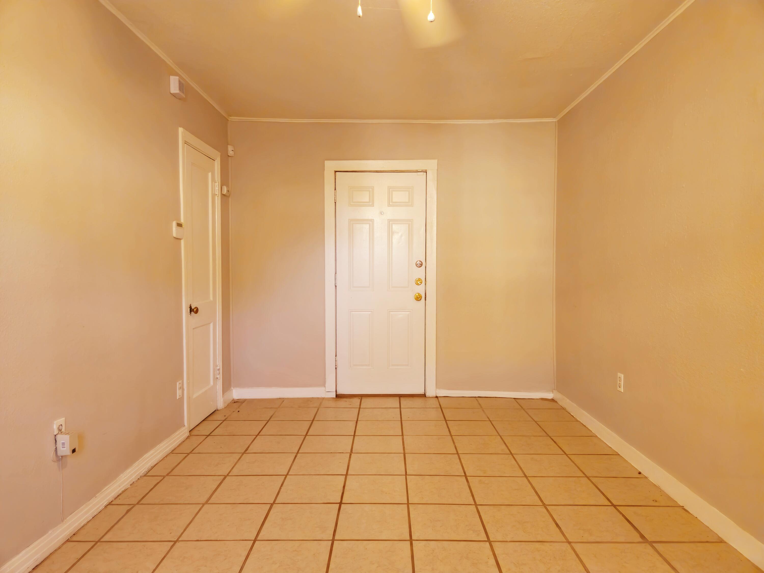 2623 26th Street Lubbock, TX 79410 - Photo 11 of 26 2633-26th-St_Lubbock-TX_Rear4