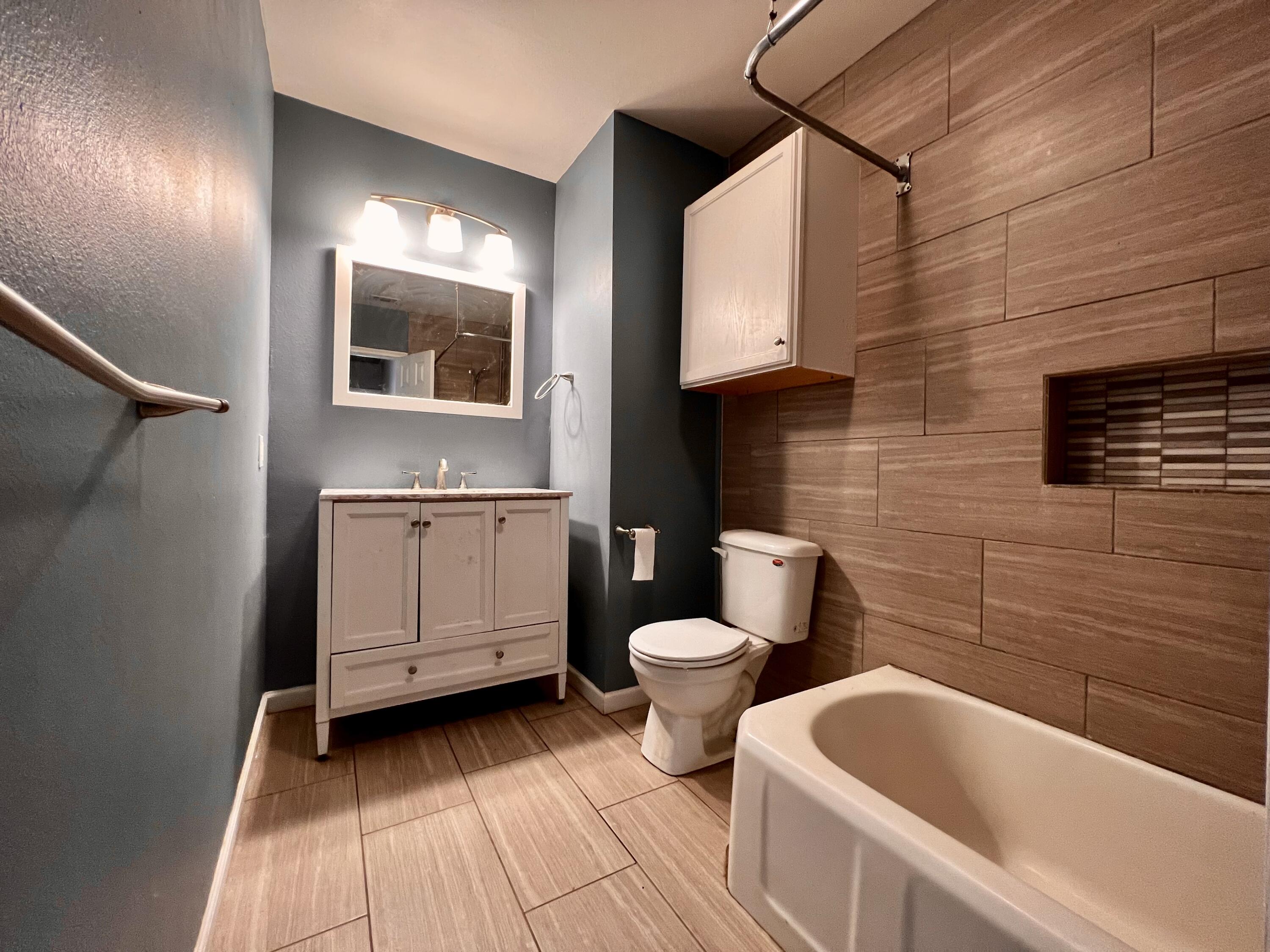 2623 26th Street Lubbock, TX 79410 - Photo 4 of 26 2633-26th-St_Lubbock-TX_Front7