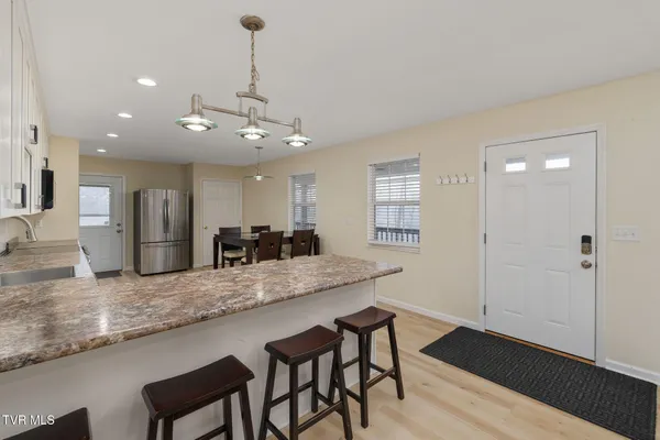 $249,999 | 7538 Snake Hollow Road, Sneedville, TN 37869