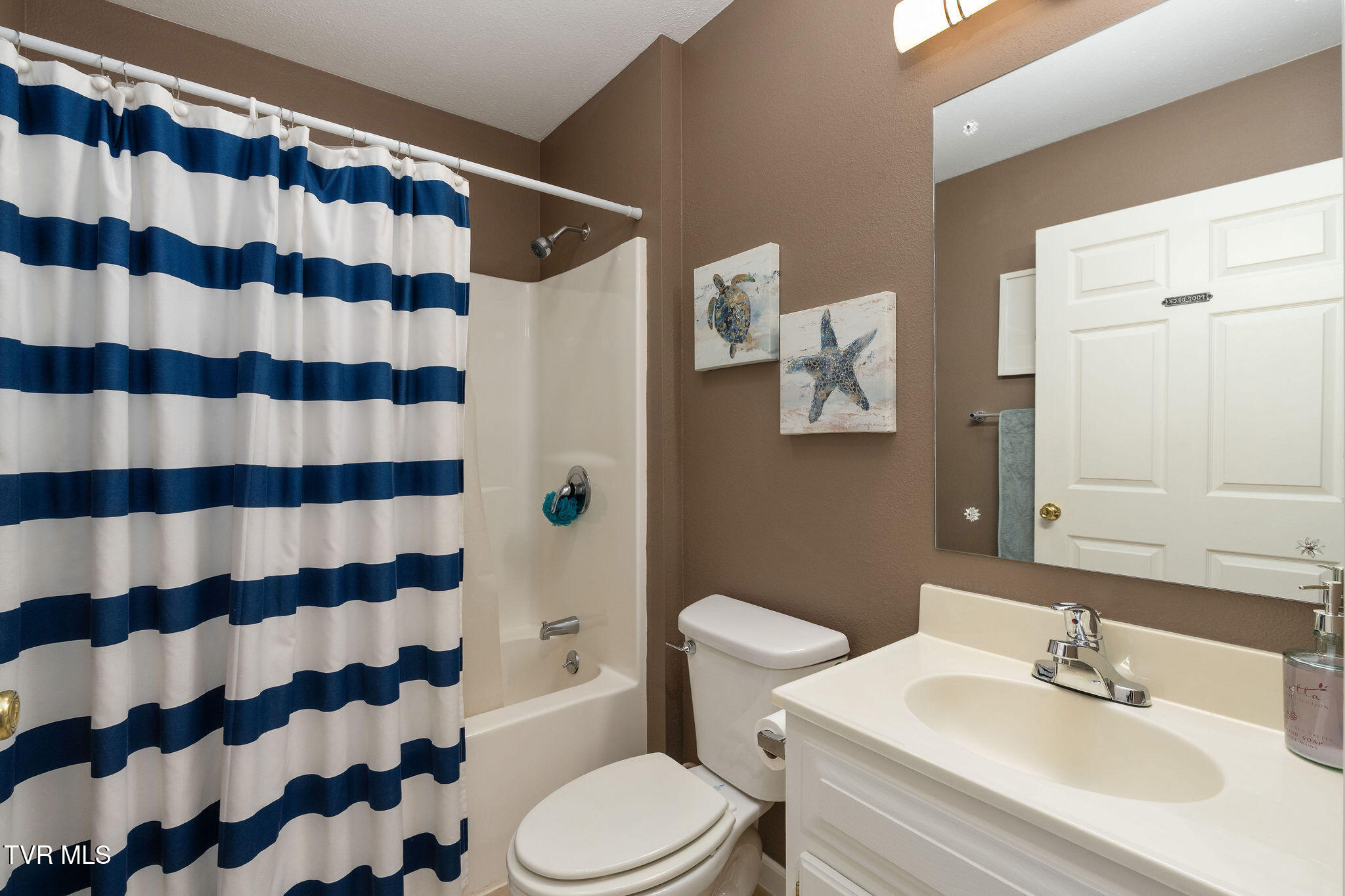 7538 Snake Hollow Road Sneedville, TN 37869 - Photo 35 of 49 DSC02237