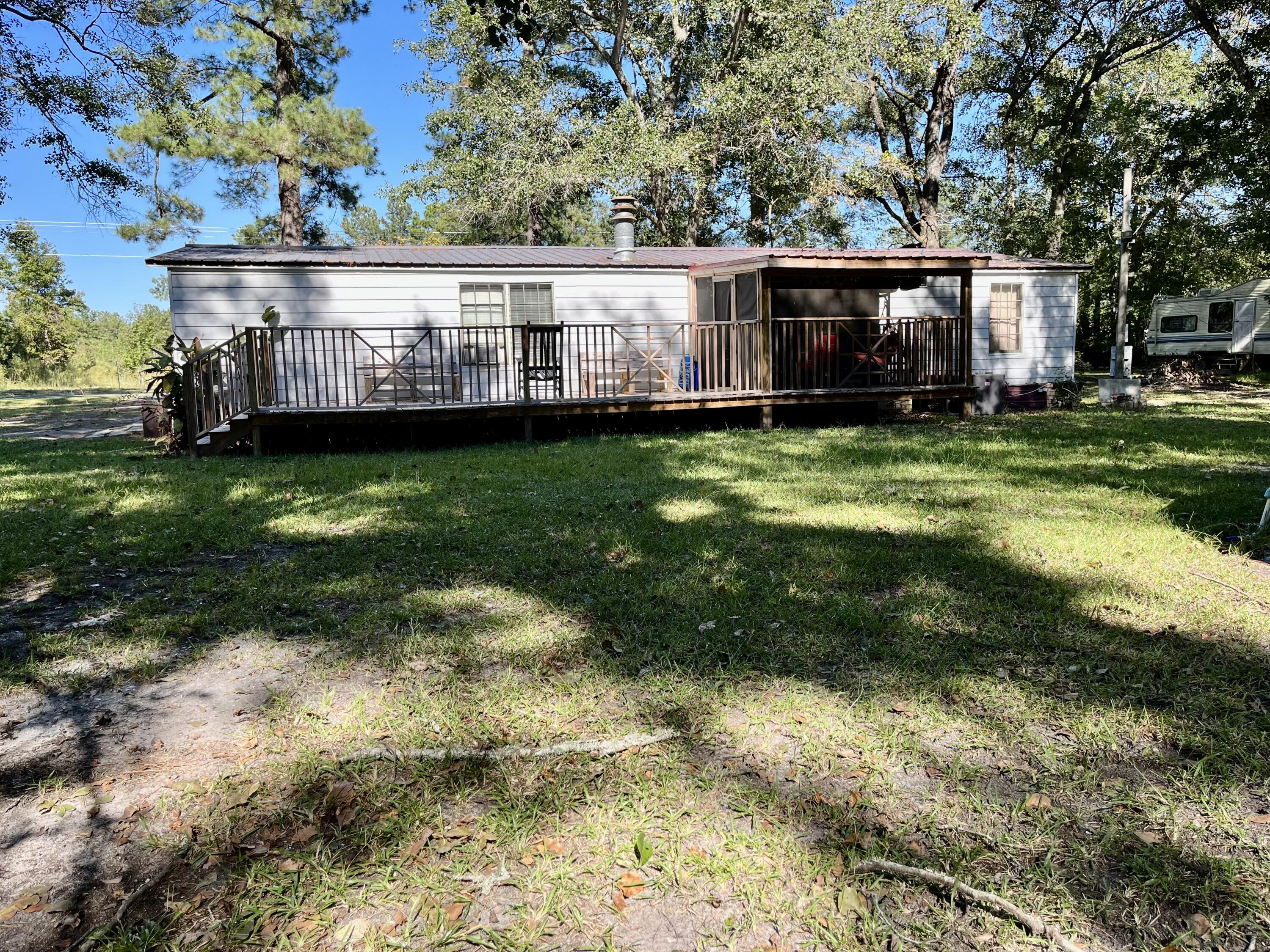 309 Maple Ridge Road Walterboro, SC 29488 - Photo 14 of 22 Photo Oct 06 2022, 3 27 33 PM