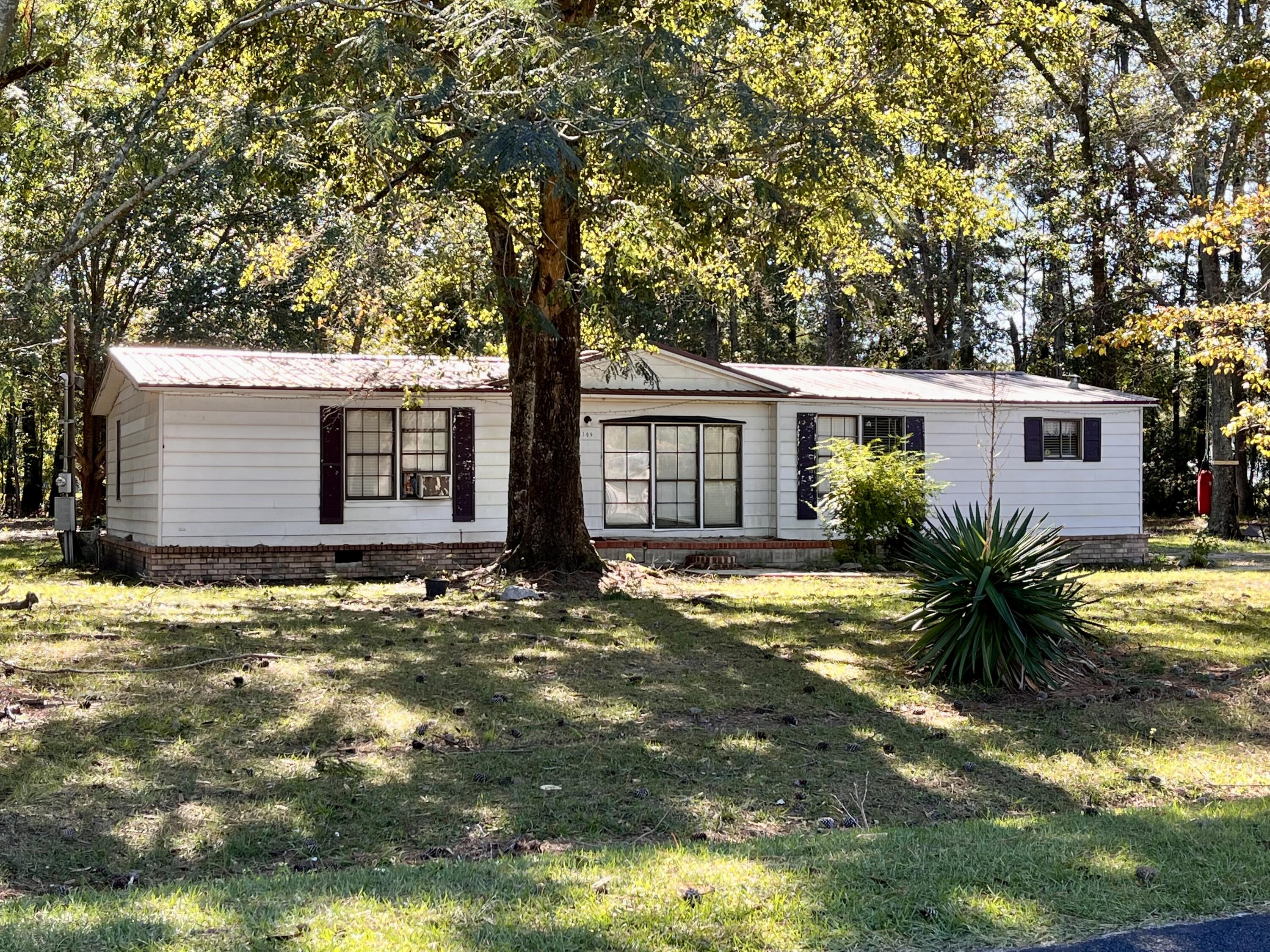 309 Maple Ridge Road Walterboro, SC 29488 - Photo 20 of 22 Photo Oct 06 2022, 3 29 51 PM