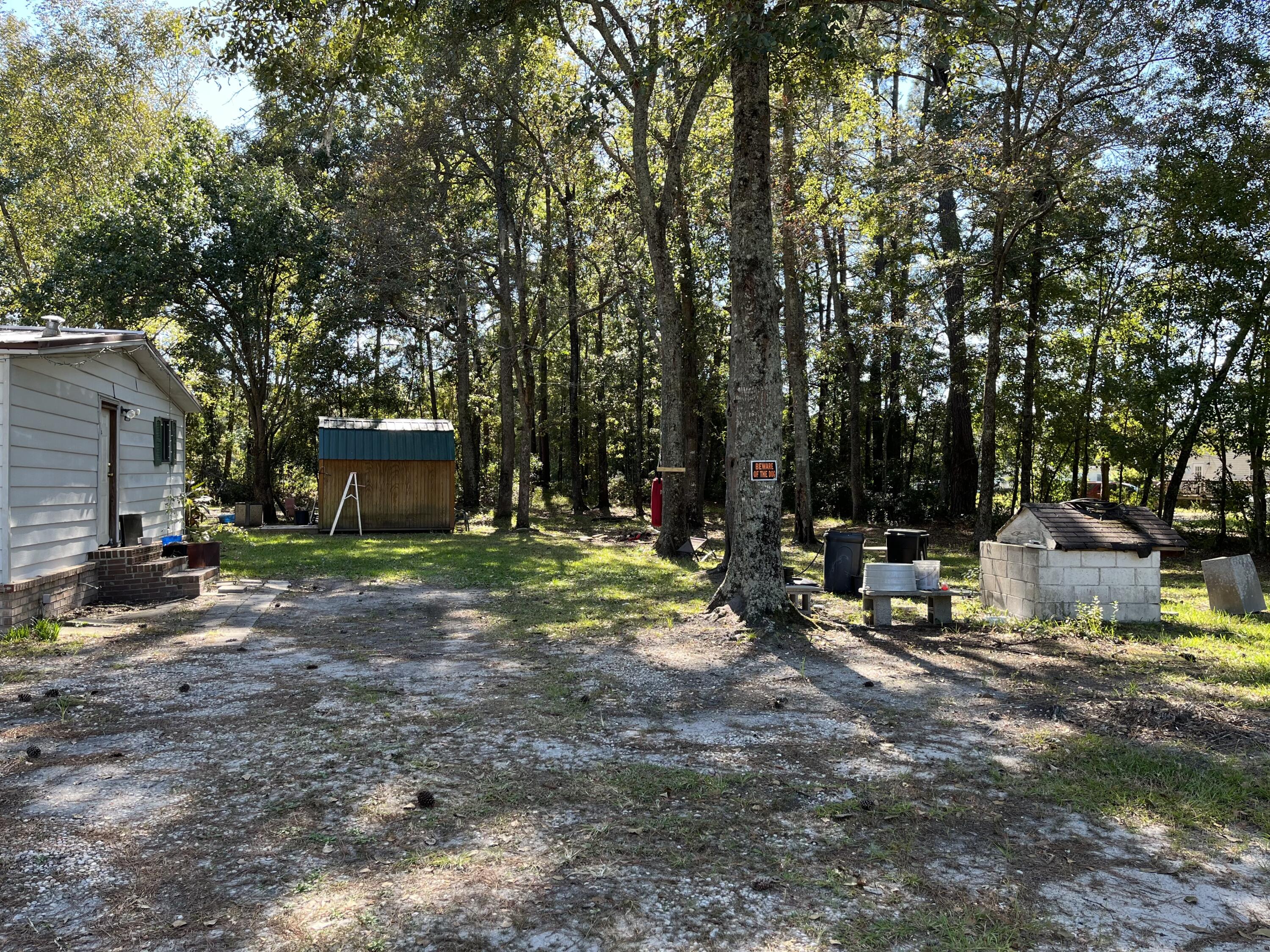 309 Maple Ridge Road Walterboro, SC 29488 - Photo 6 of 22 Photo Oct 06 2022, 3 23 08 PM