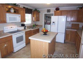 120 Raspberry Point Lane Flat Rock, NC 28731 - Photo 3 of 12 Gallery Image 3