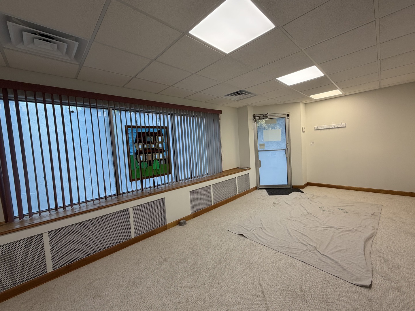 4155 West Addison Street, Unit 1 Chicago, IL 60641 - Photo 3 of 8 Gallery Image 3