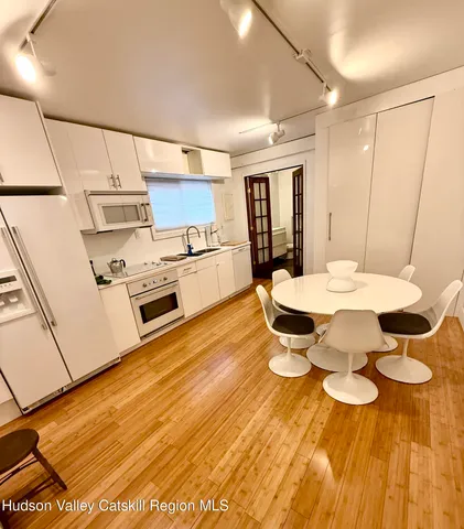 $1,499,000 | 92 Partition Street, Saugerties, NY 12477