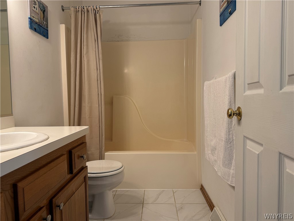 193 Meadow Spring Lane Amherst, NY 14051 - Photo 35 of 47