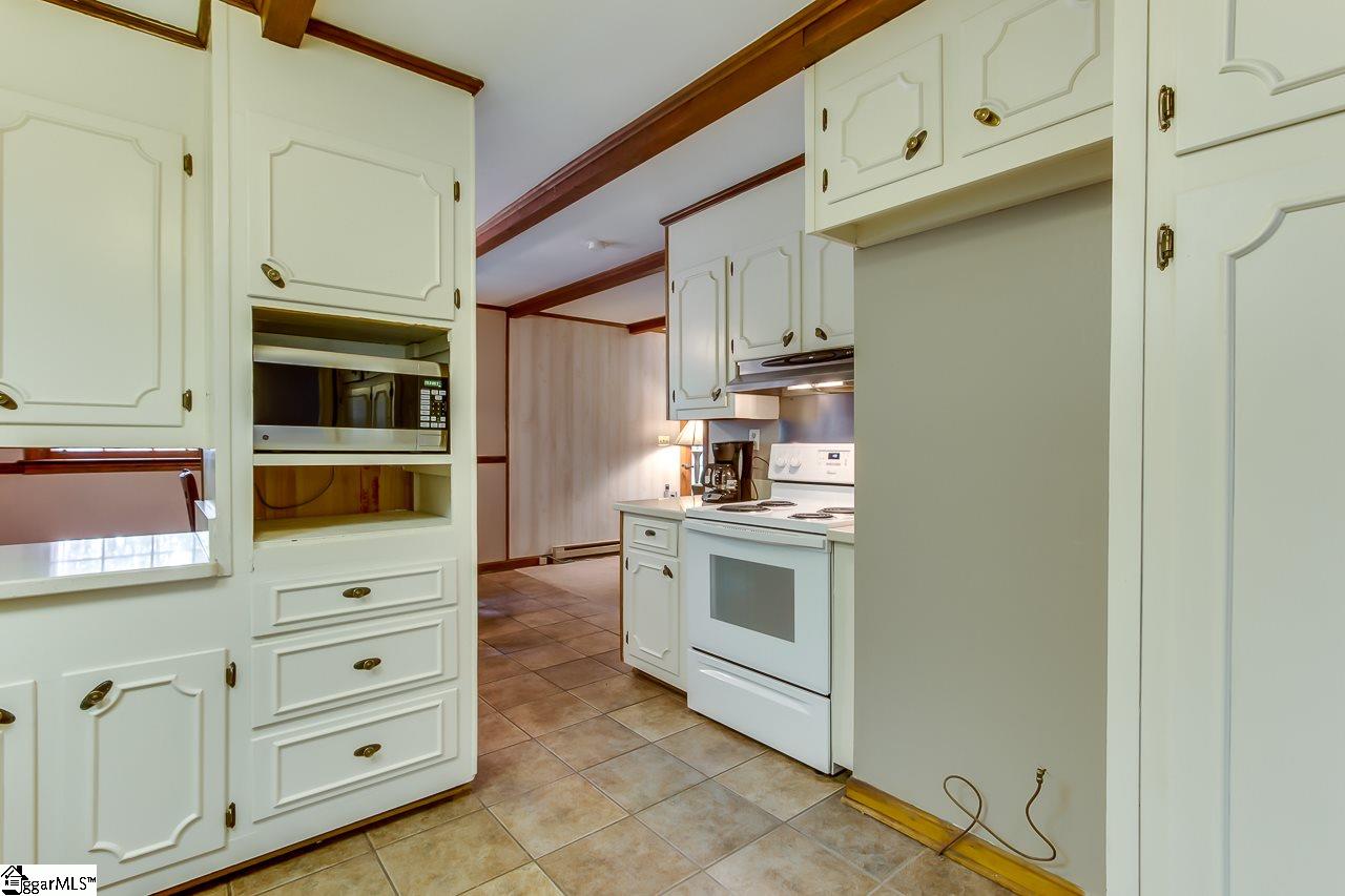 412 Rockmont Road Greenville, SC 29615 - Photo 12 of 36 Gallery Image 12