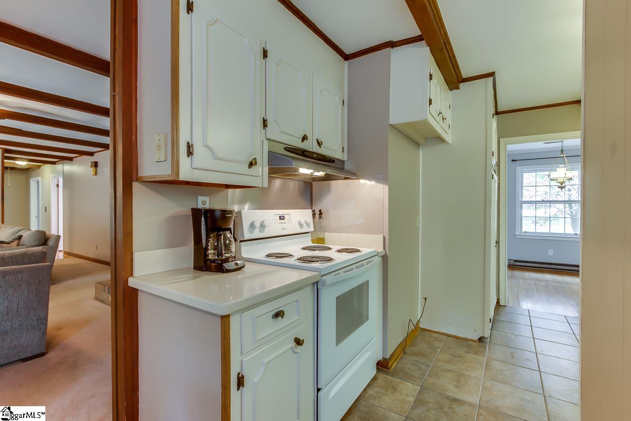 412 Rockmont Road Greenville, SC 29615 - Photo 14 of 36 Gallery Image 14