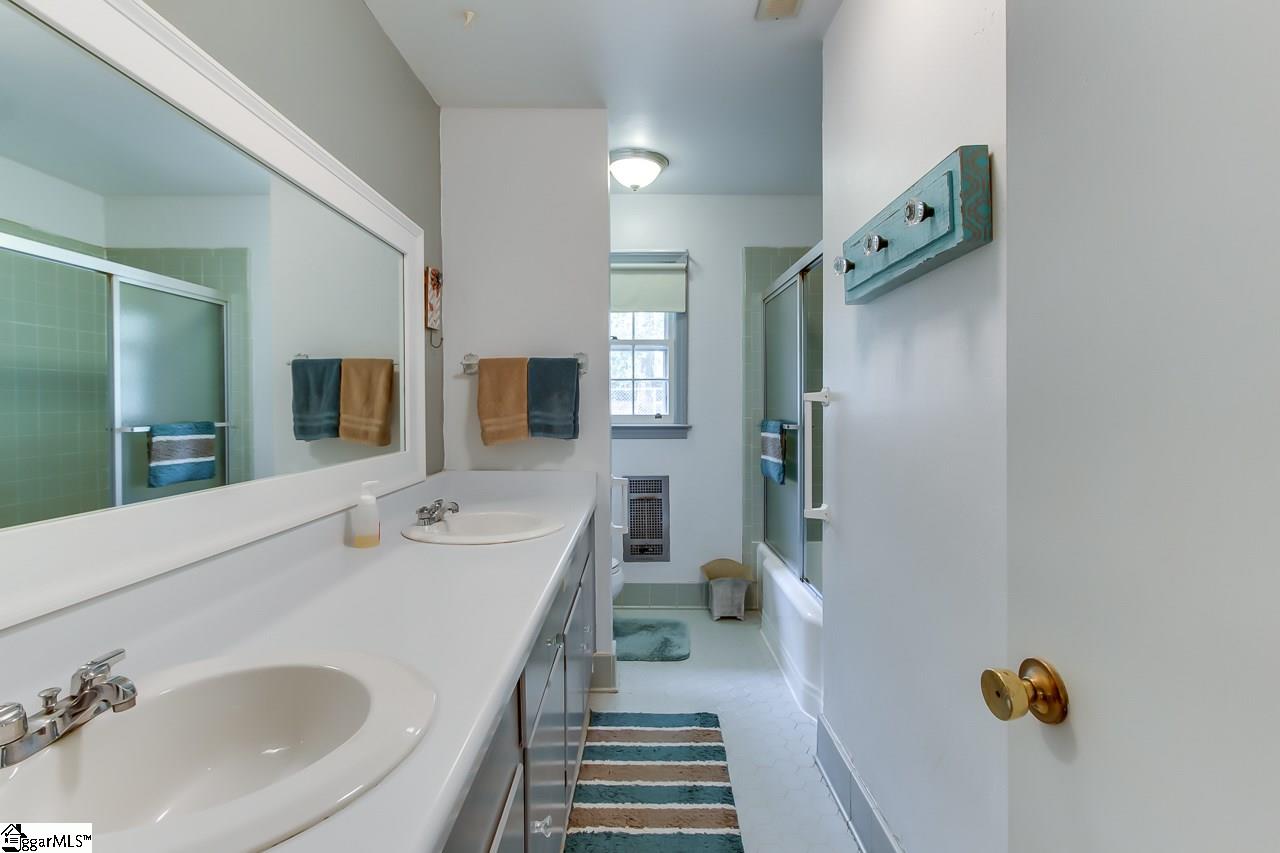 412 Rockmont Road Greenville, SC 29615 - Photo 25 of 36 Gallery Image 25