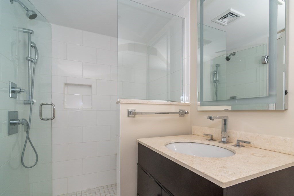 21 Arnold Road Wellesley, MA 02481 - Photo 21 of 29 Gallery Image 21