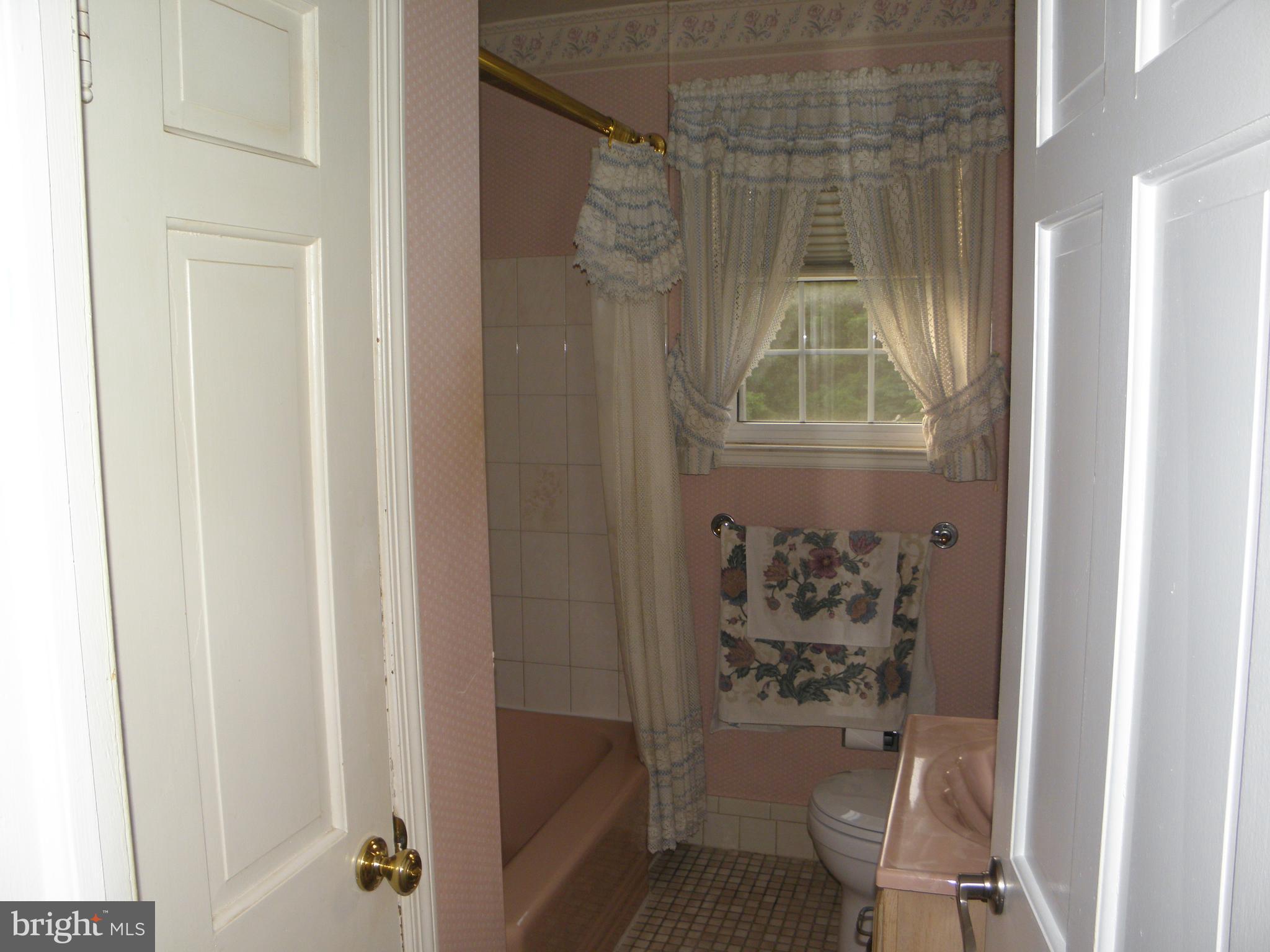 9218 Nottingwood Road Rosedale, MD 21237 - Photo 12 of 28 Main Floor Full Bath