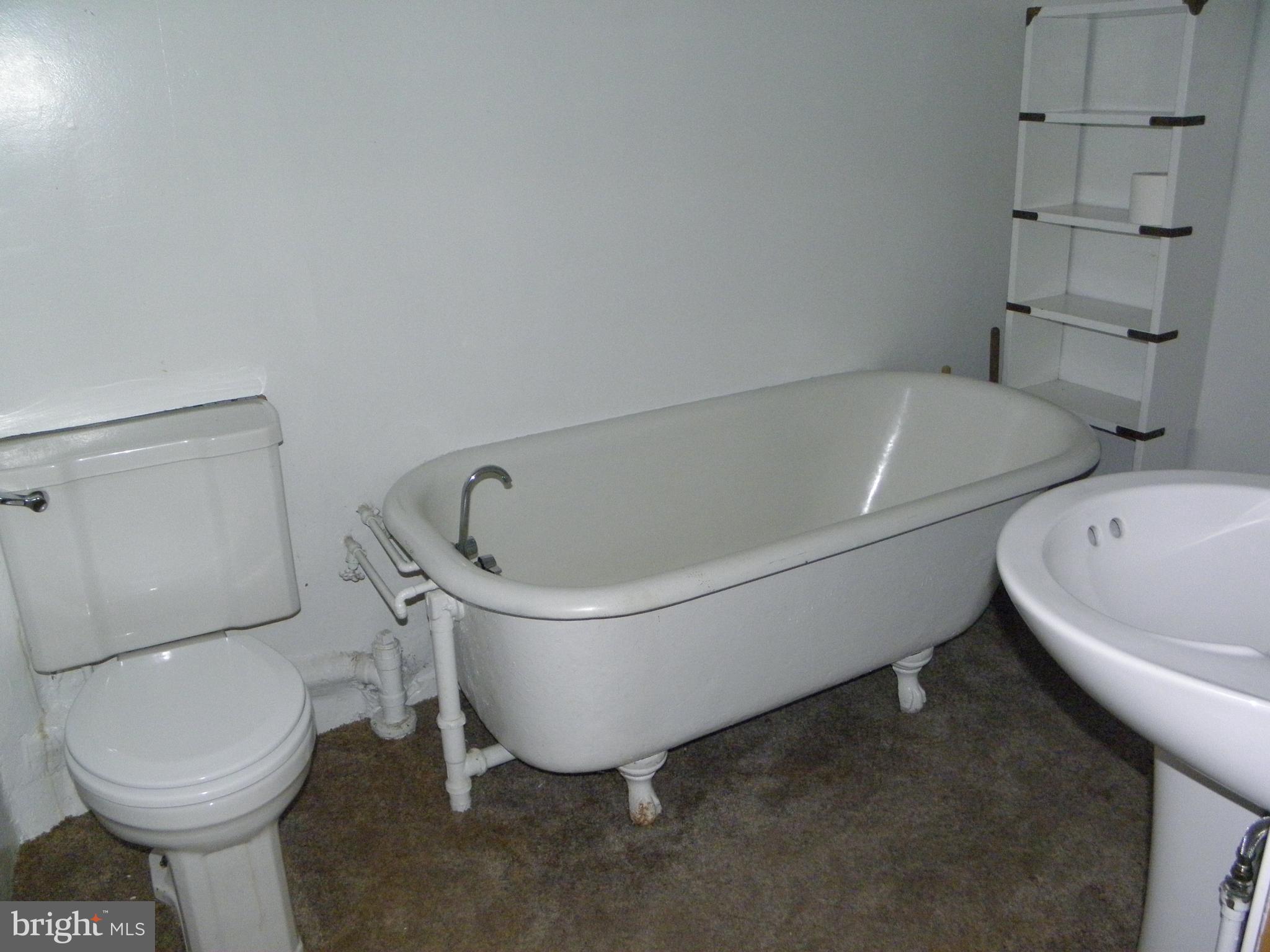 9218 Nottingwood Road Rosedale, MD 21237 - Photo 19 of 28 Lower Level Full Bath w/ Claw Tub