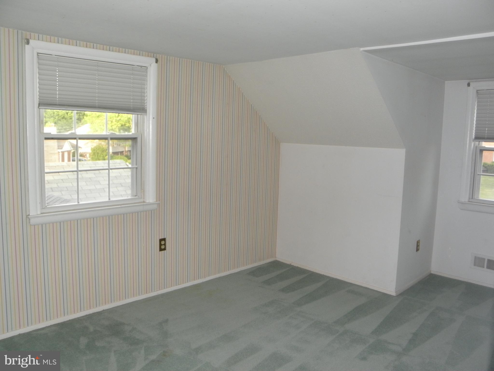 9218 Nottingwood Road Rosedale, MD 21237 - Photo 20 of 28 Upper Bedroom