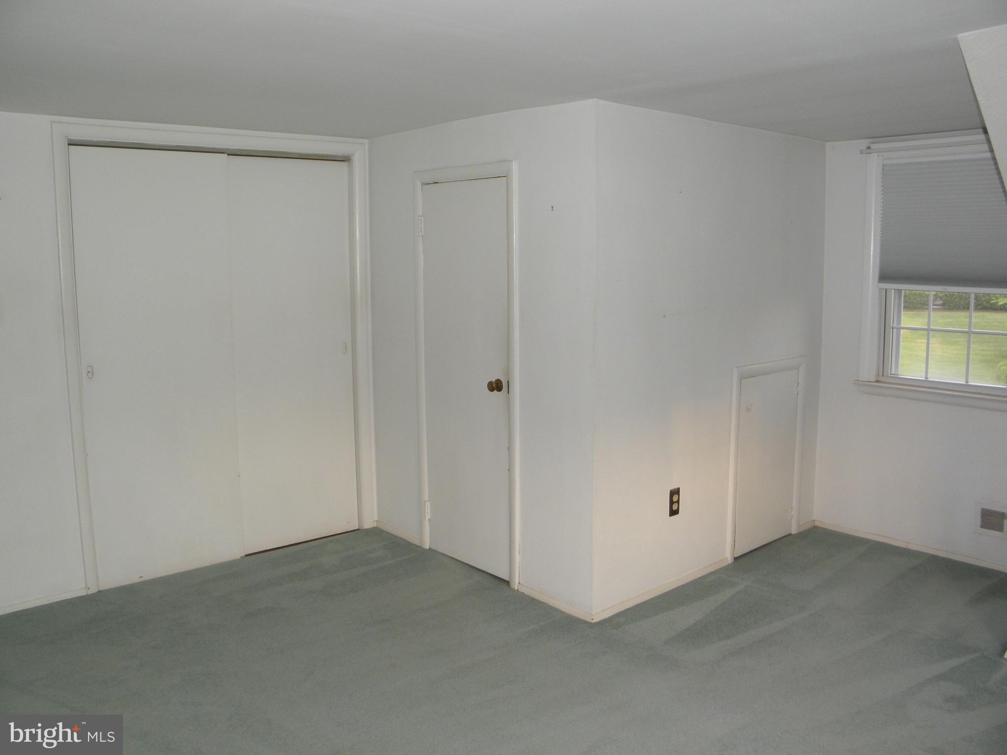 9218 Nottingwood Road Rosedale, MD 21237 - Photo 22 of 28 Upper Bedroom
