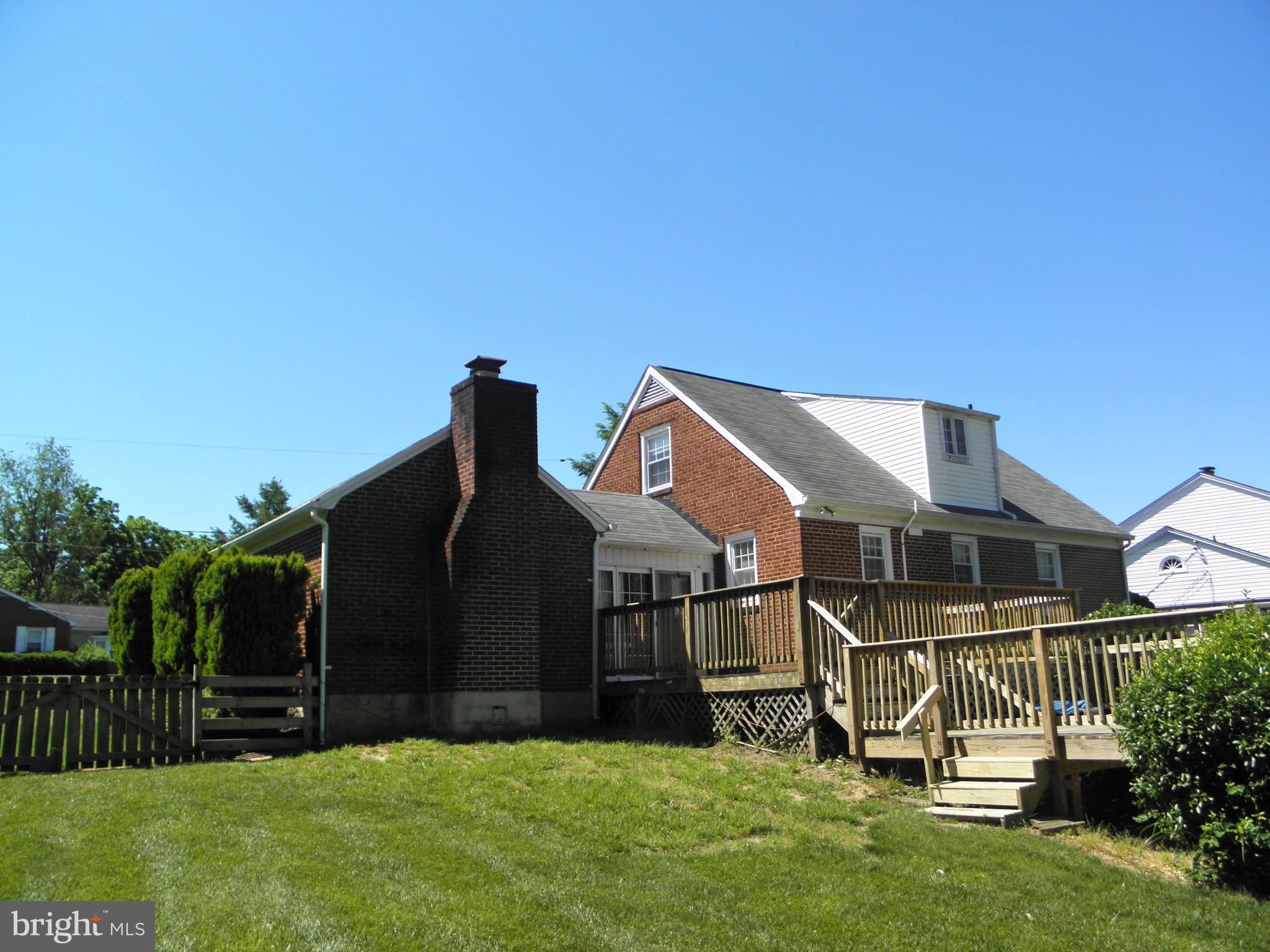 9218 Nottingwood Road Rosedale, MD 21237 - Photo 25 of 28 2 Tiered Deck