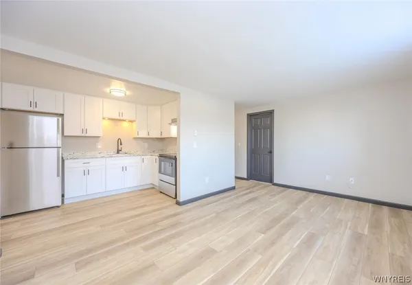 $1,100 | 6379 Robinson Road, Unit 2, Lockport Town, NY 14094