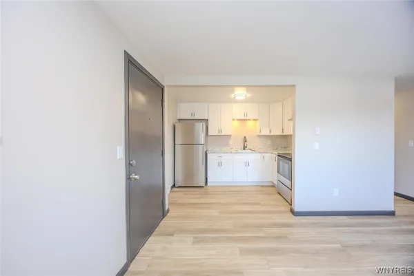 $1,100 | 6379 Robinson Road, Unit 2, Lockport Town, NY 14094