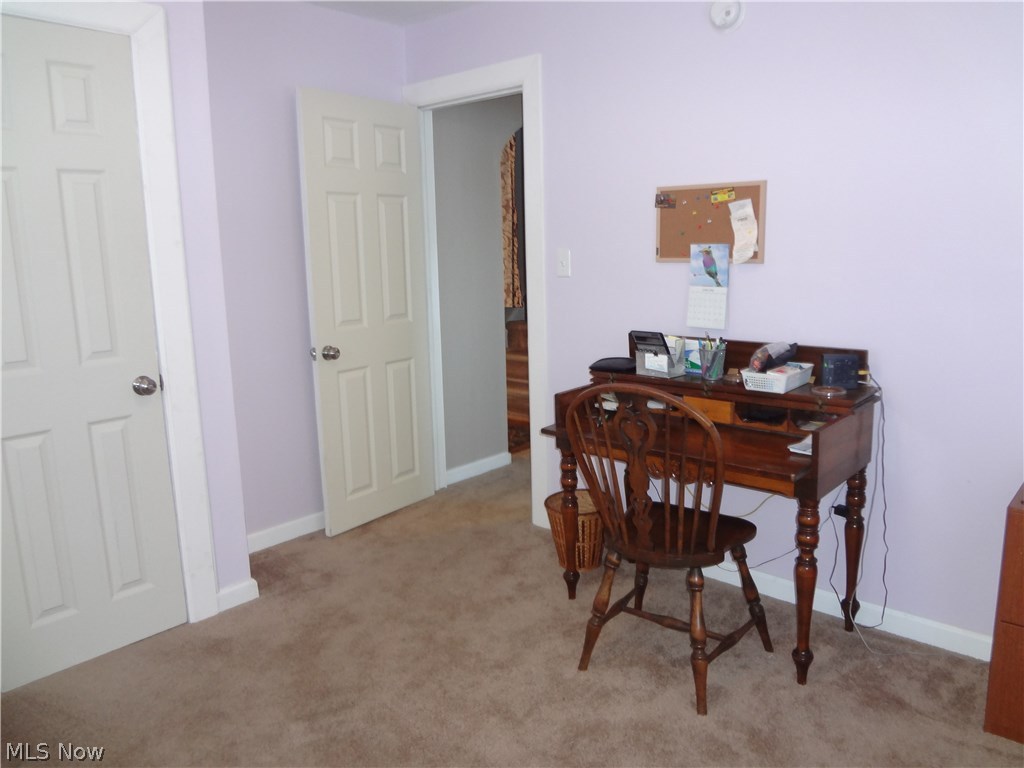 2303 Reeves Road Northeast Warren, OH 44483 - Photo 18 of 22 Gallery Image 18