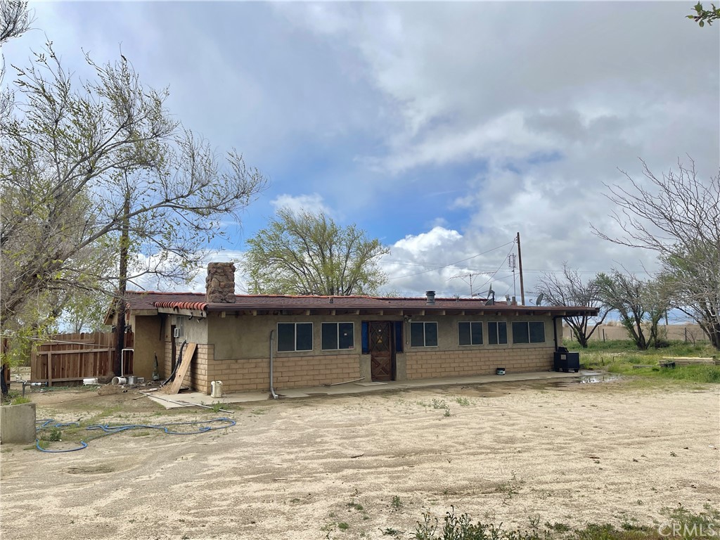 15981 Gaskell Road Rosamond, CA 93560 - Photo 6 of 16
