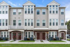 $485,000 | 3 Kyle Drive, Tinton Falls, NJ 07712