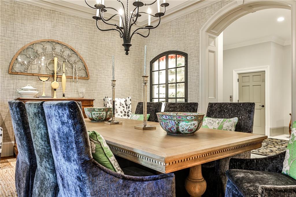 4401 Davidson Avenue Northeast Atlanta, GA 30319 - Photo 11 of 81