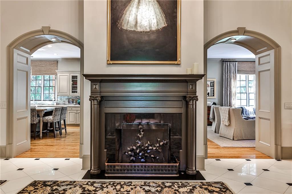 4401 Davidson Avenue Northeast Atlanta, GA 30319 - Photo 5 of 81