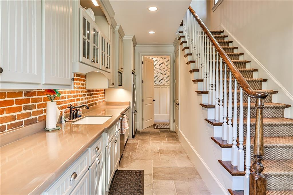 4401 Davidson Avenue Northeast Atlanta, GA 30319 - Photo 51 of 81