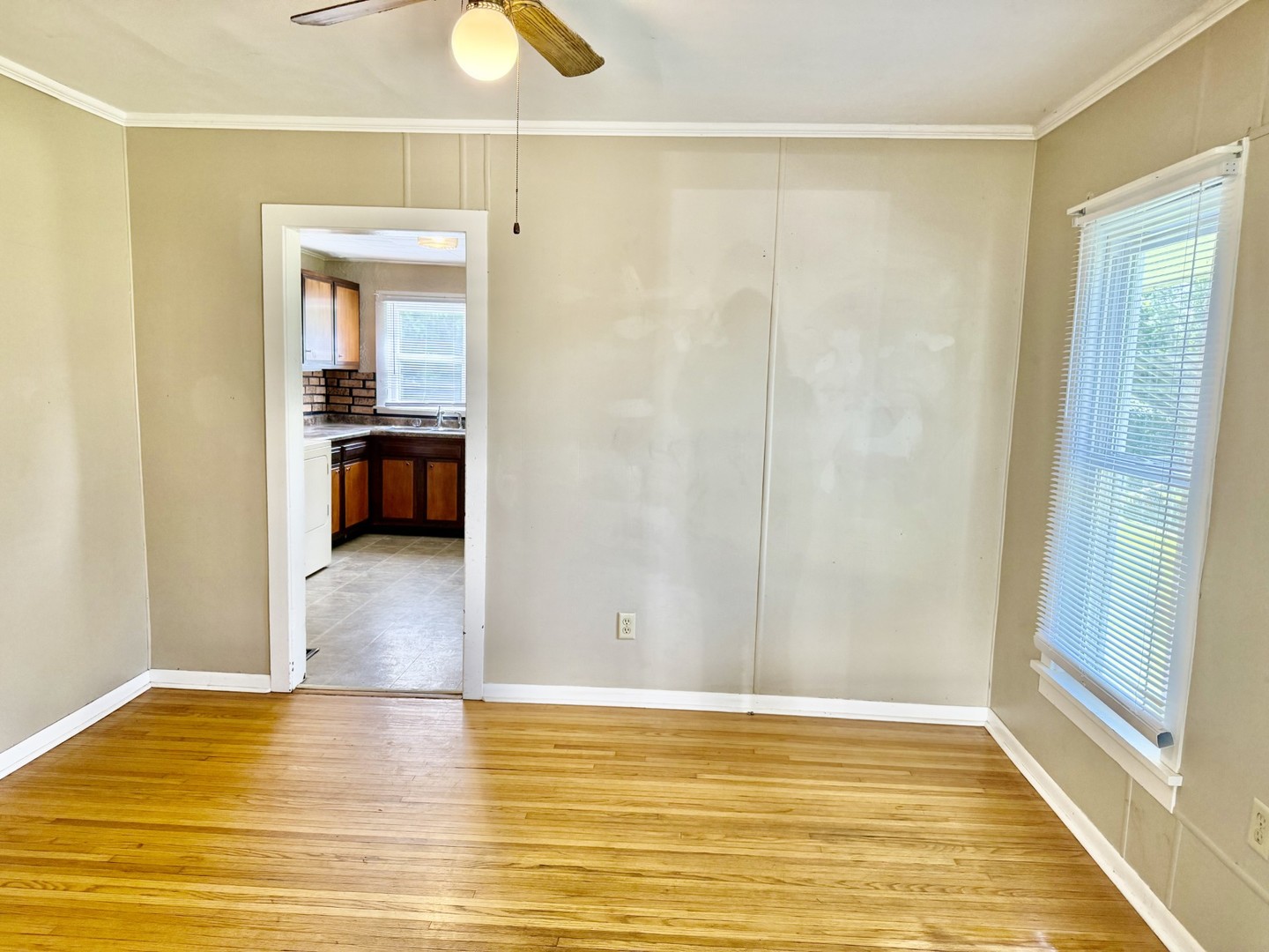 302 South Walnut Street Kewanee, IL 61443 - Photo 9 of 19