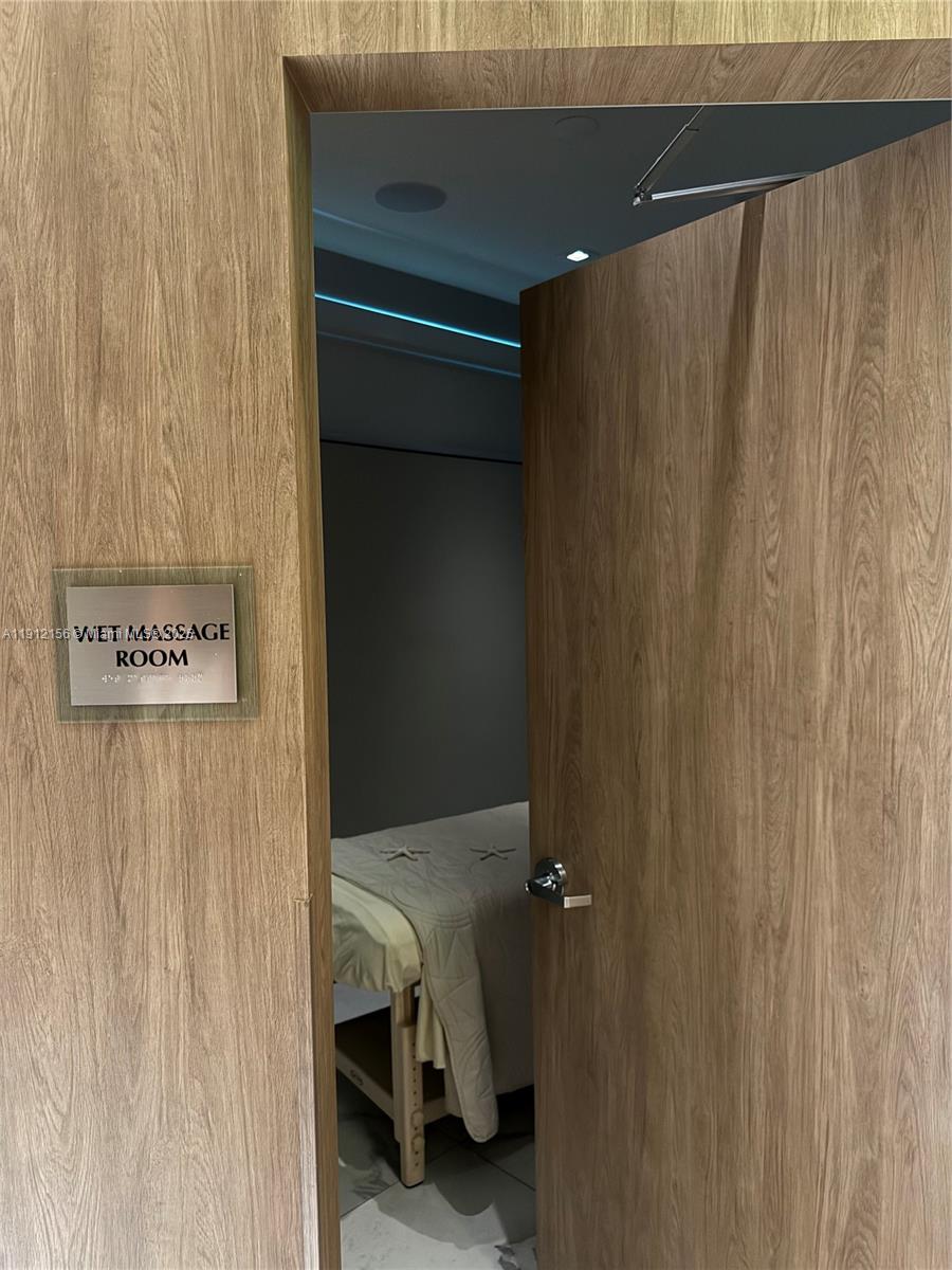 90 Southwest 3rd Street, Unit 2911 Miami, FL 33130 - Photo 21 of 33