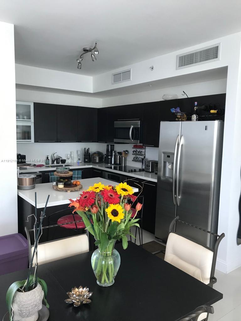 90 Southwest 3rd Street, Unit 2911 Miami, FL 33130 - Photo 6 of 33