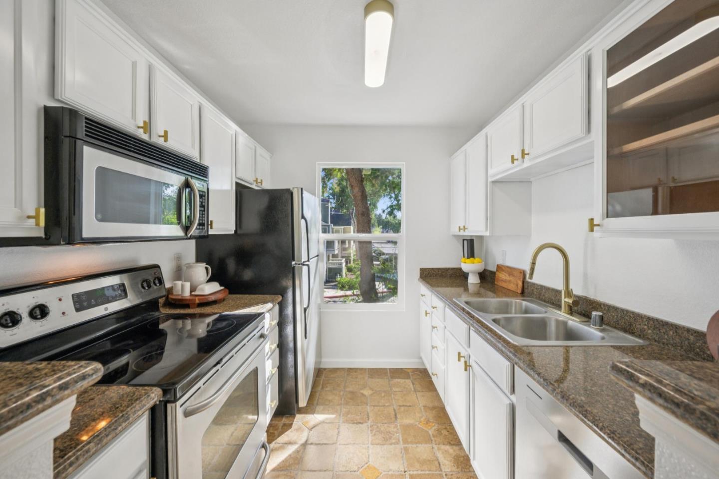 160 Reflections Drive, Unit 24 San Ramon, CA 94583 - Photo 8 of 34