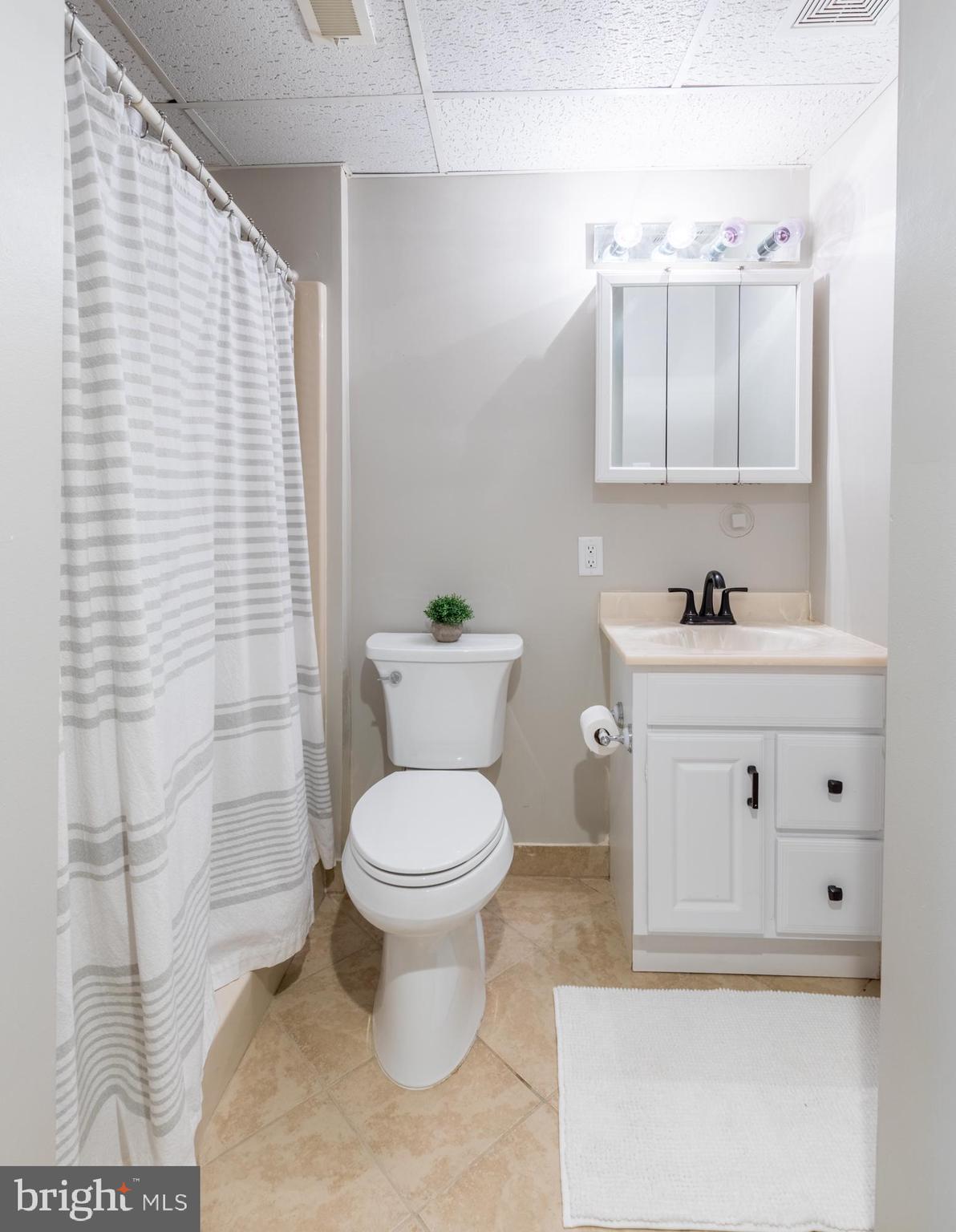 1500 Coat Ridge Road Herndon, VA 20170 - Photo 33 of 49 Gallery Image 33