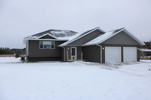 $365,500 | 2370 Last Road Northwest, Bemidji, MN 56601