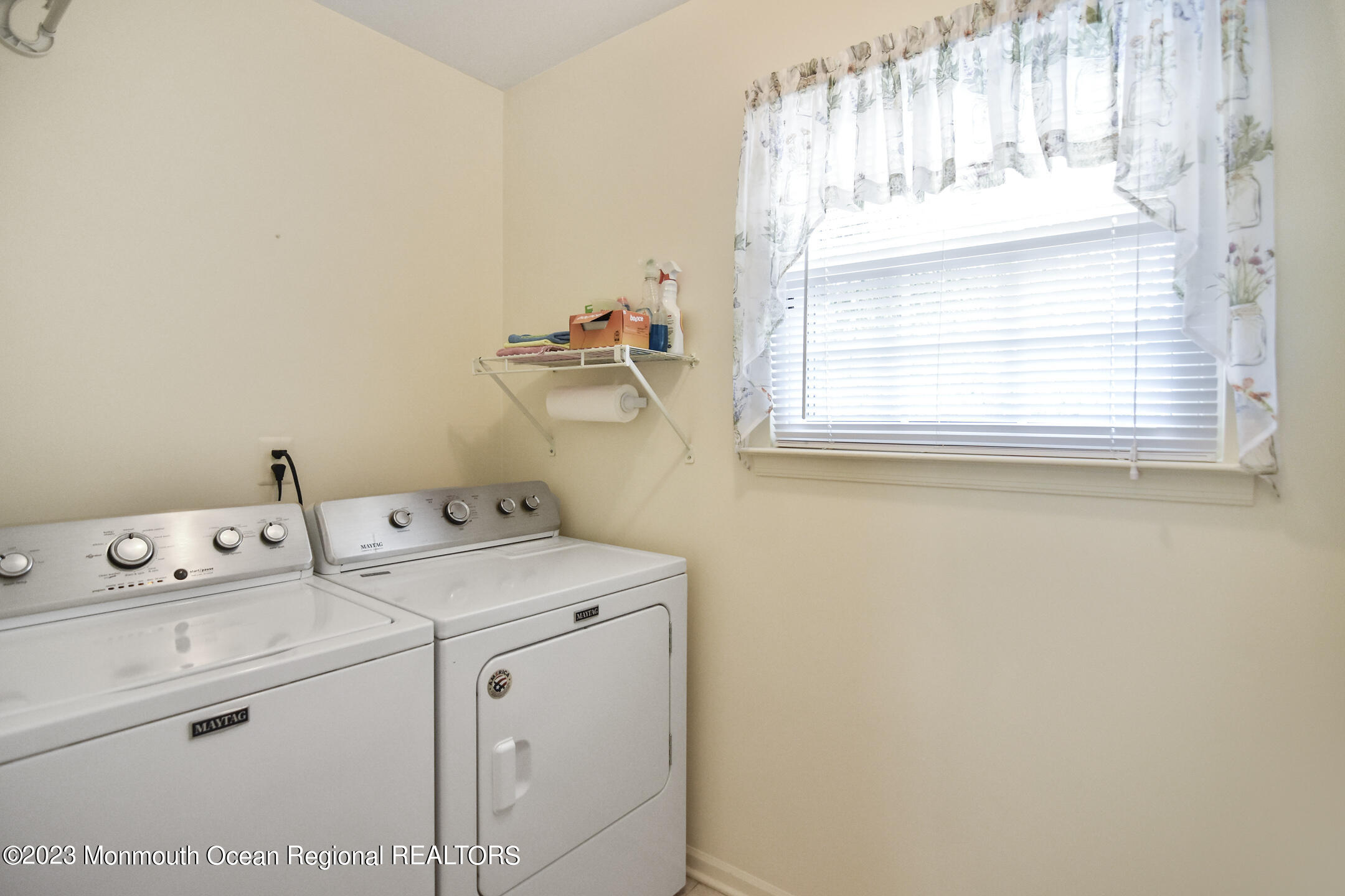 12 Rita Drive Howell, NJ 07731 - Photo 23 of 31 DSC_0258