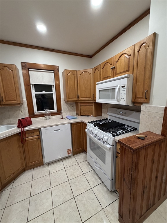 105 Lewis Street, Unit 1 Lynn, MA 01902 - Photo 3 of 10