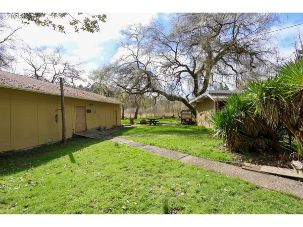 $395,000 | 93514 Upper Loop Lane, Coos Bay, OR 97420