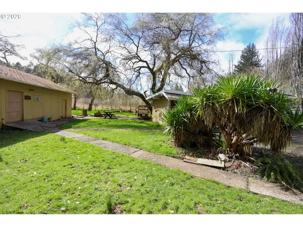 $395,000 | 93514 Upper Loop Lane, Coos Bay, OR 97420