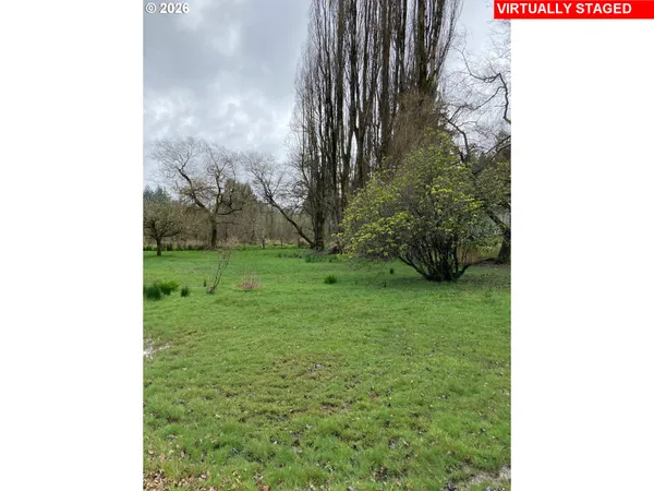 $395,000 | 93514 Upper Loop Lane, Coos Bay, OR 97420