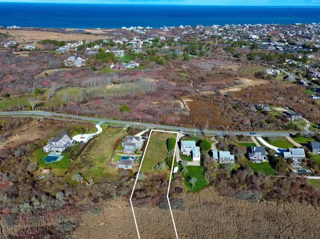 $3,100,000 | 74 Madaket Road, Nantucket, MA 02554