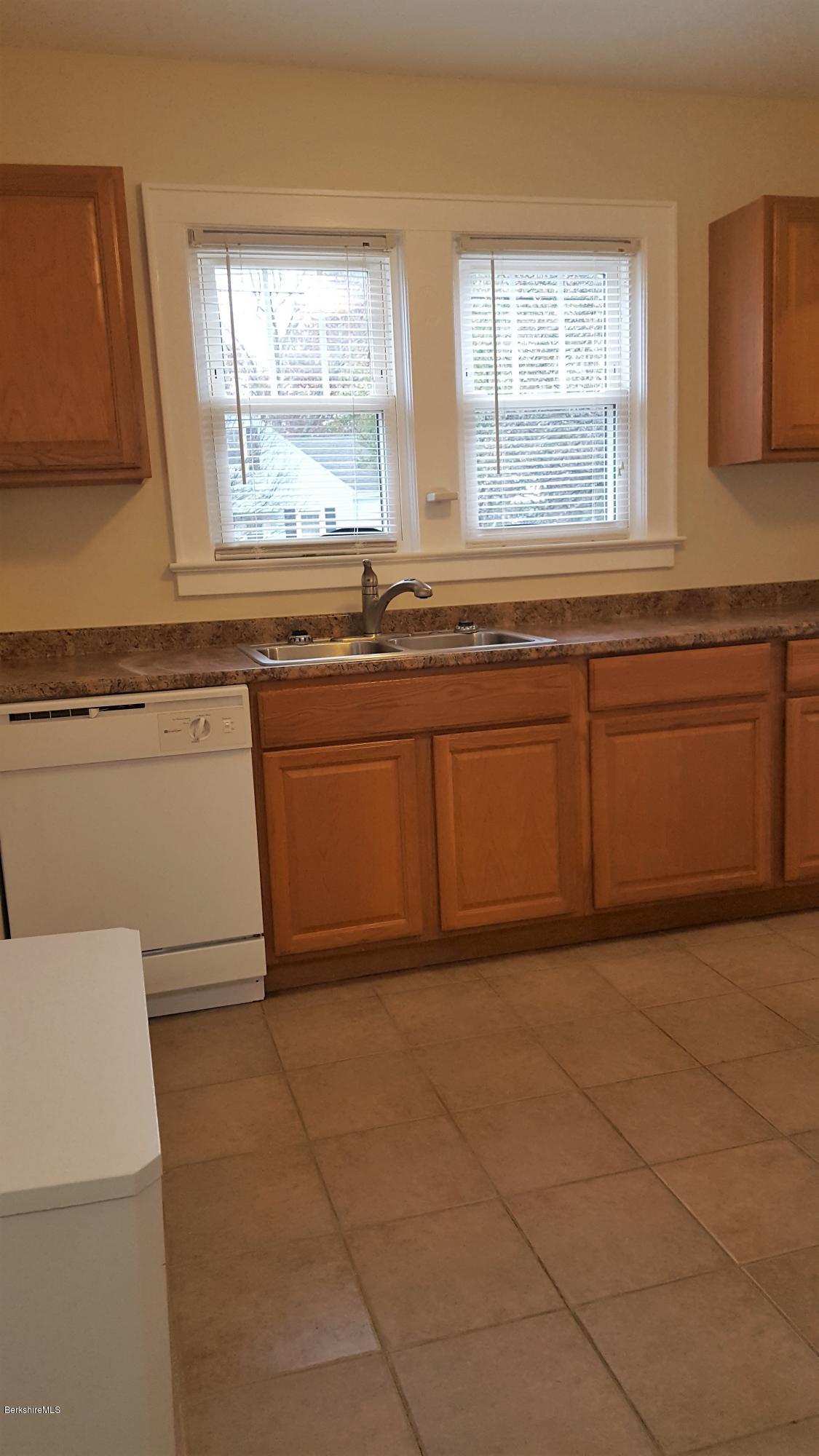 118 Cheshire Road Pittsfield, MA 01201 - Photo 3 of 34 20181109_141909