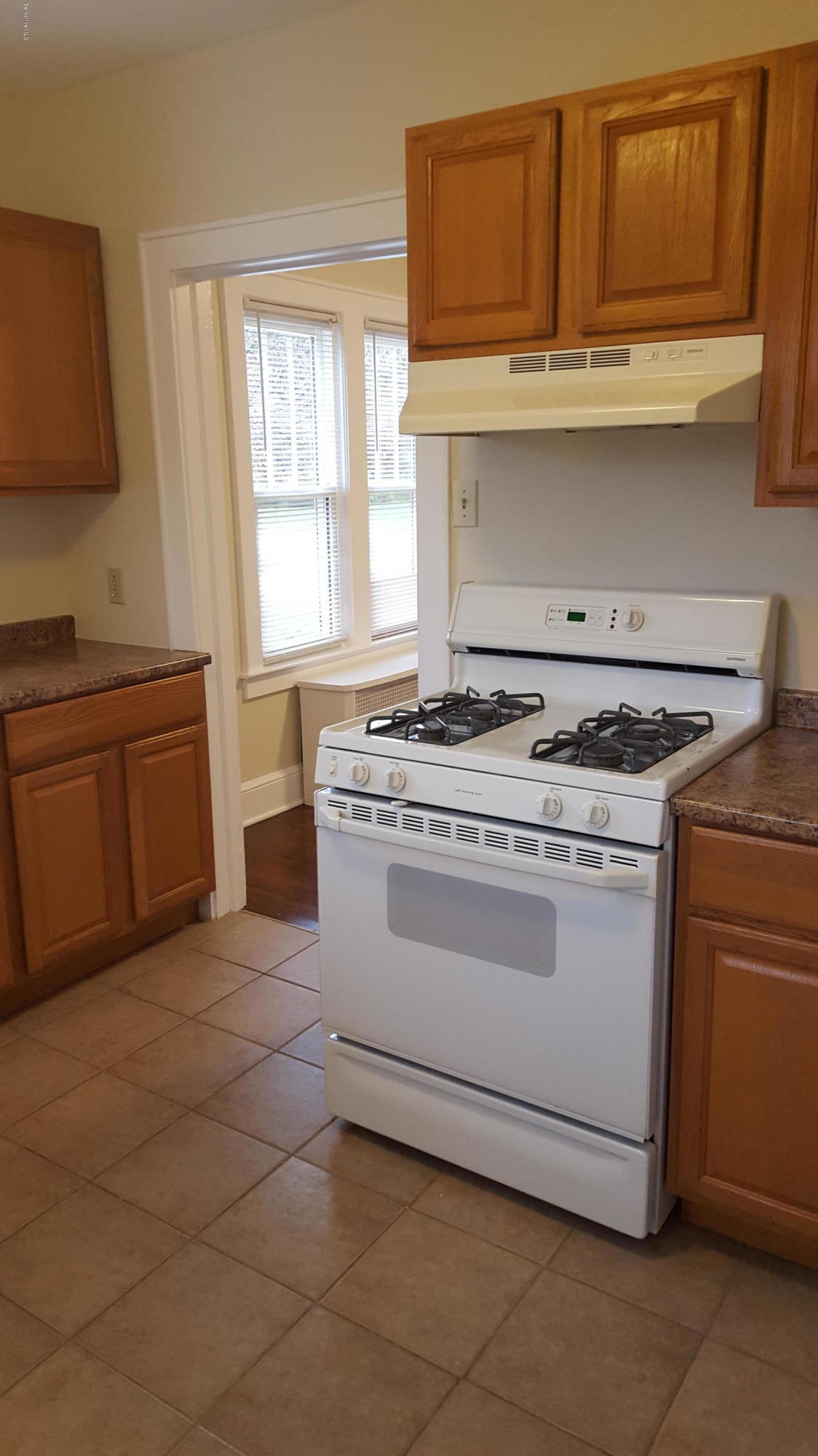 118 Cheshire Road Pittsfield, MA 01201 - Photo 4 of 34 20181109_141919
