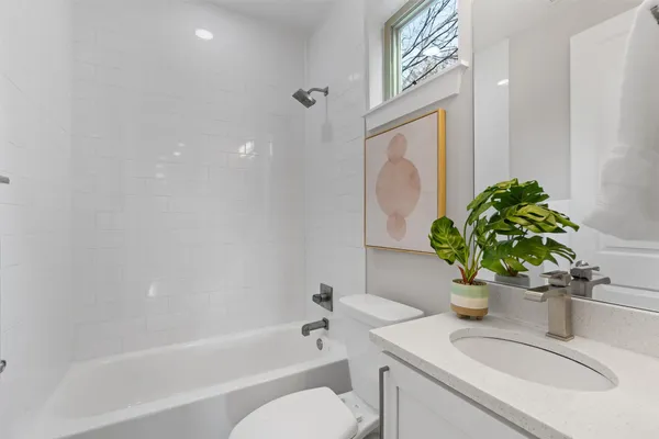 $455,000 | 3010 East 18th 1/2 Street, Unit B, Austin, TX 78702